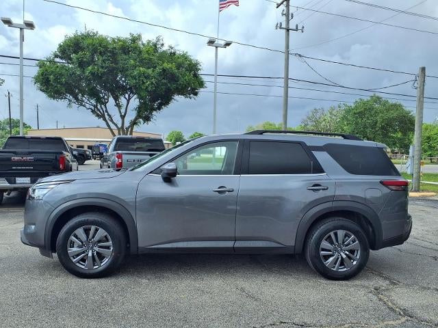 2025 Nissan Pathfinder SV FWD