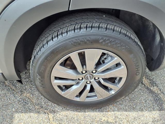 2025 Nissan Pathfinder SV FWD