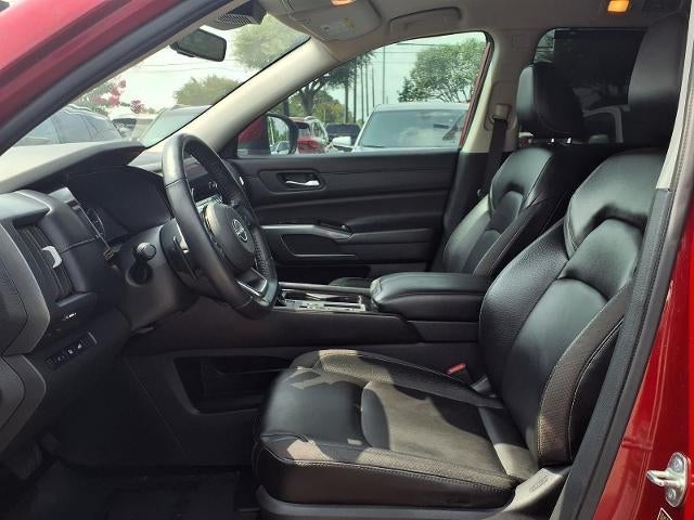 2023 Nissan Pathfinder SL FWD