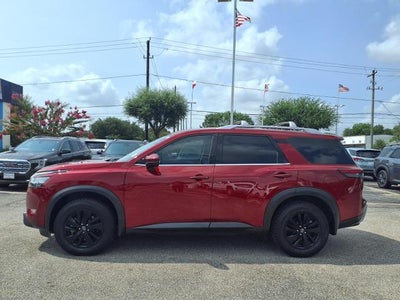 2023 Nissan Pathfinder SL FWD