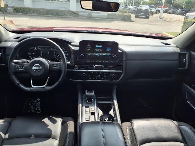 2023 Nissan Pathfinder SL FWD