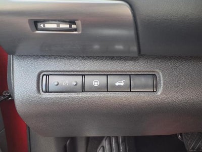 2023 Nissan Pathfinder SL FWD