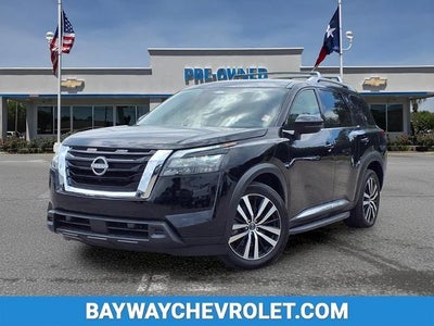 2023 Nissan Pathfinder Platinum 4WD