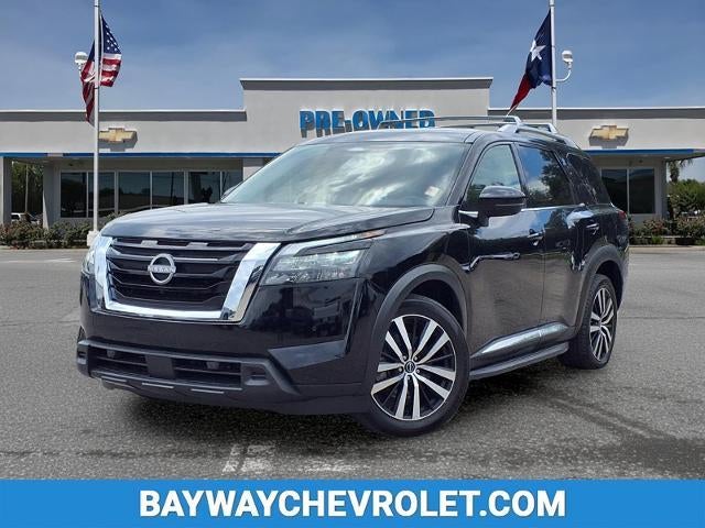 2023 Nissan Pathfinder Platinum 4WD