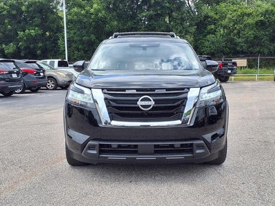 2023 Nissan Pathfinder Platinum 4WD