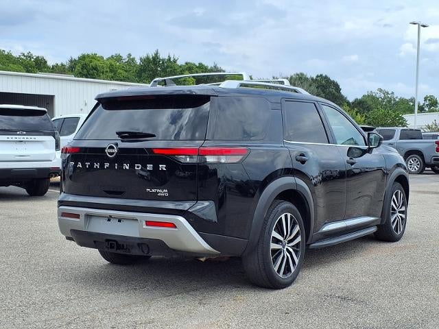 2023 Nissan Pathfinder Platinum 4WD