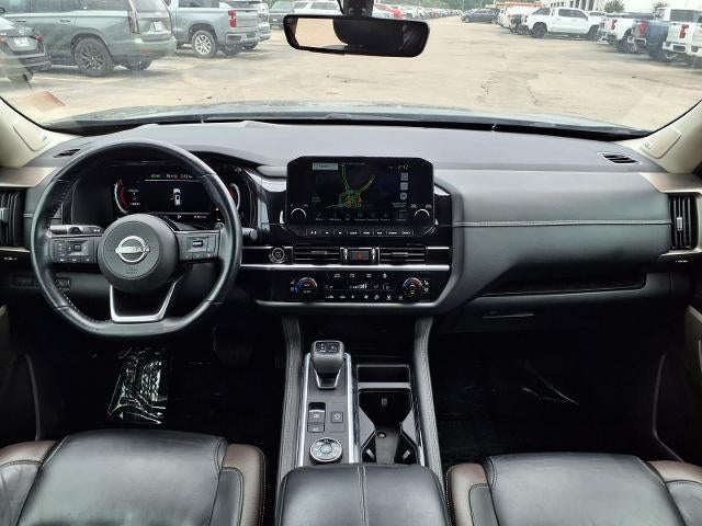2023 Nissan Pathfinder Platinum 4WD
