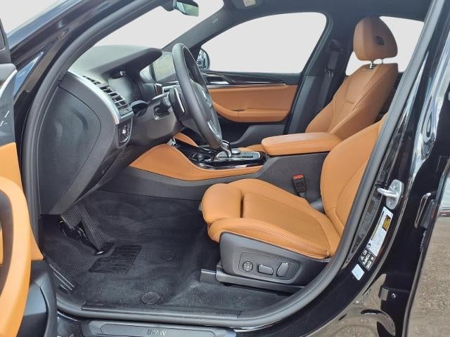 2025 BMW X4 xDrive30i