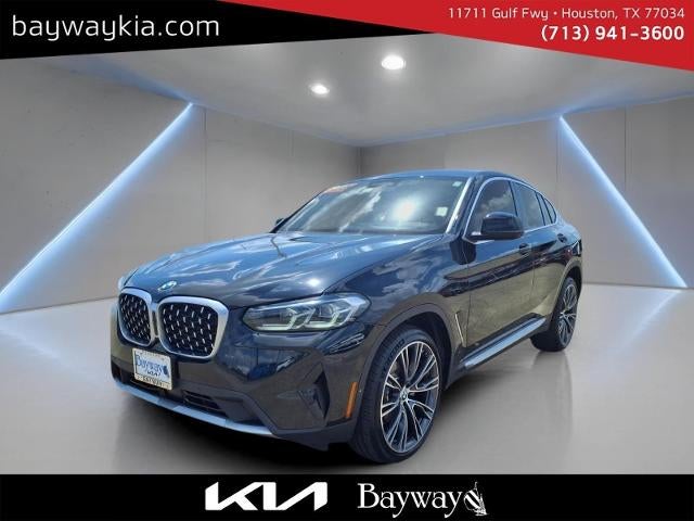 2025 BMW X4 xDrive30i