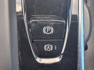 2024 Volvo S60 Plus Dark Theme