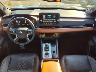 2022 Mitsubishi Outlander SEL