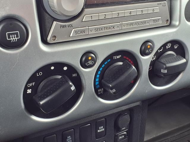 2008 Toyota FJ Cruiser BASE