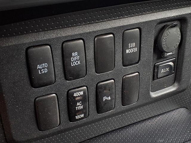 2008 Toyota FJ Cruiser BASE