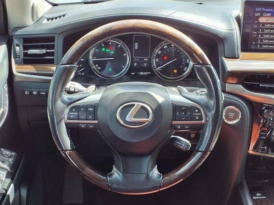 2016 Lexus LX 570 