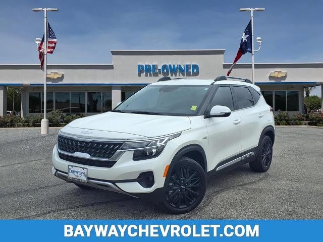 2023 Kia Seltos Nightfall