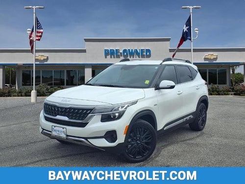 2023 Kia Seltos Nightfall