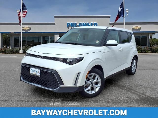 2025 Kia Soul 2.0L LX IVT's photo