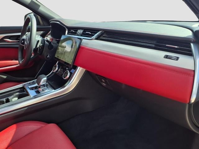 2024 Jaguar XF R-Dynamic SE