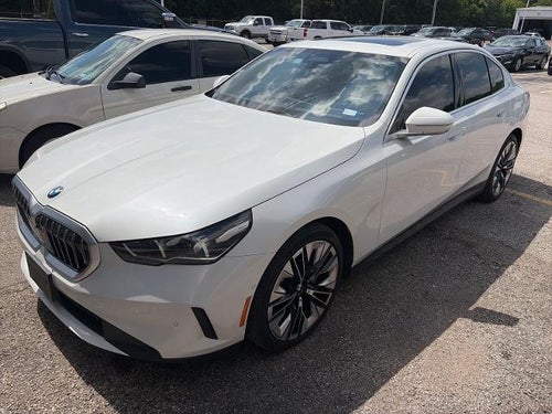 2024 BMW 5 Series 530i
