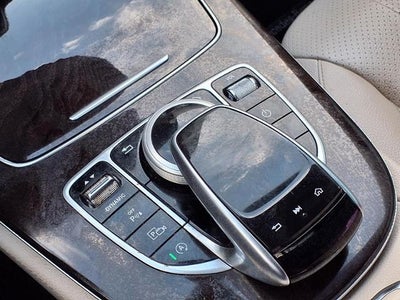 2019 Mercedes-Benz E 300 E 300